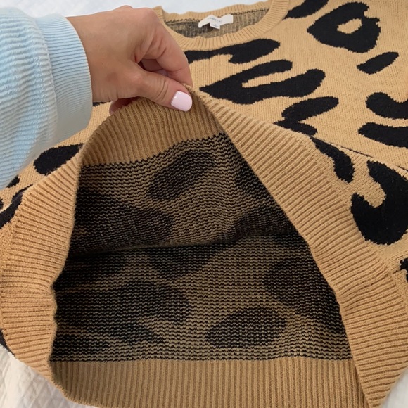 hashttag Animal Print Sweater - Picture 7 of 9